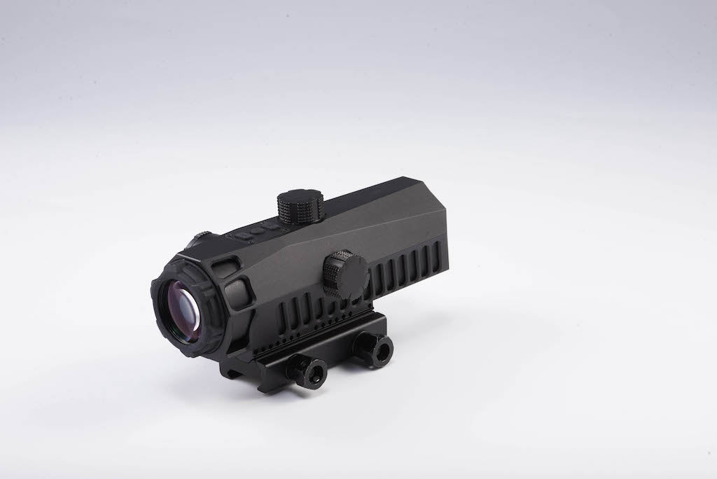 SABER Dot Sight 4x32